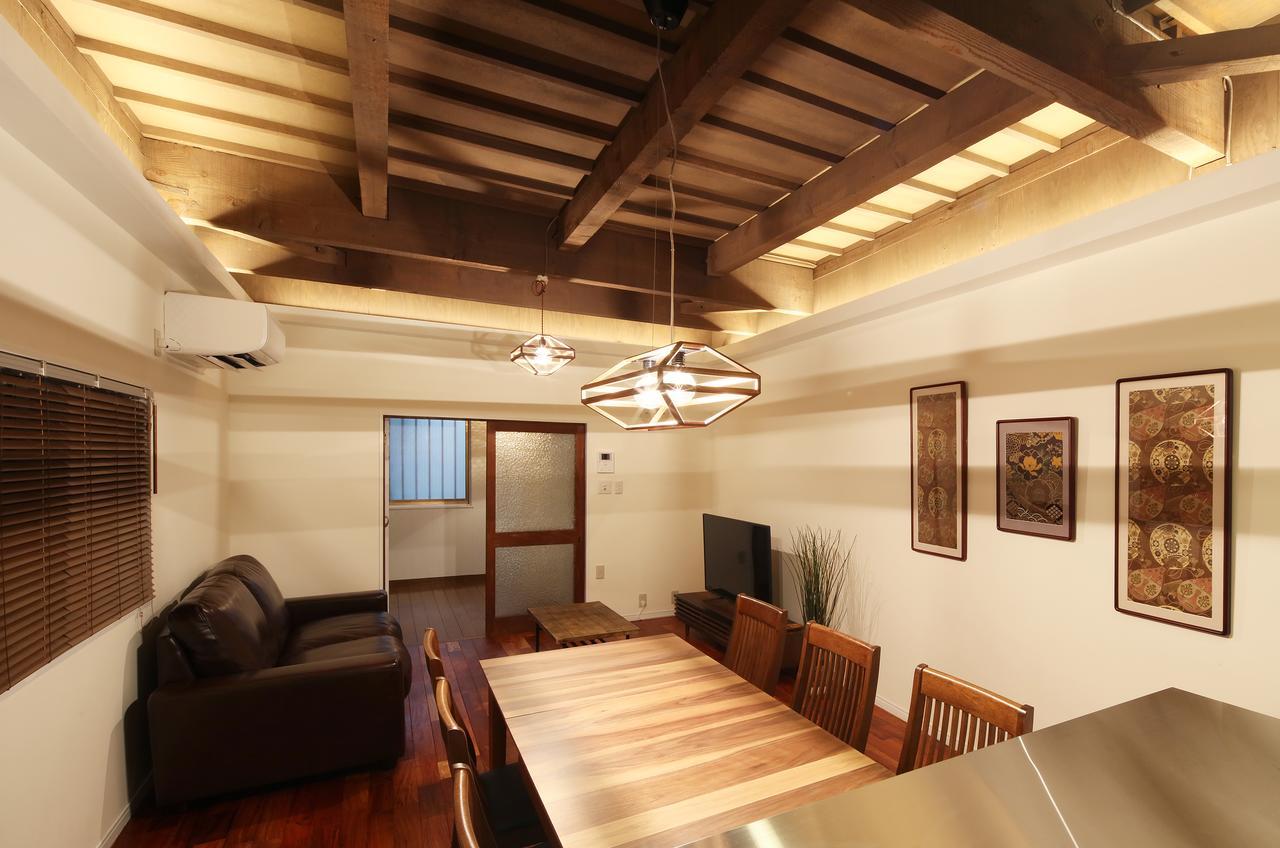 Chikyuutabikazoku Usj Apartamento Osaca Exterior foto