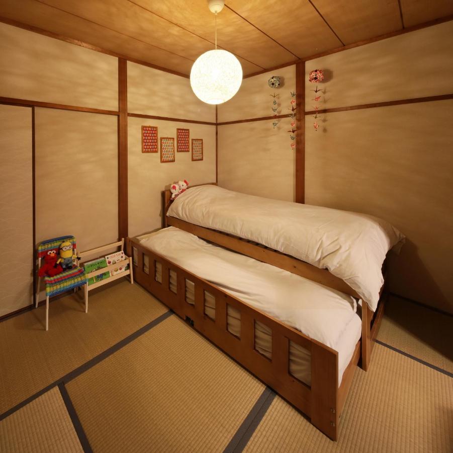 Chikyuutabikazoku Usj Apartamento Osaca Exterior foto